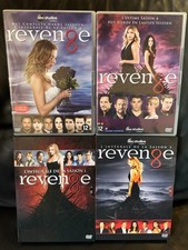 COFFRETS DVD SERIE : REVENGE - L'INTEGRALE : SAISONS 1 A 4 - SECRETS / REVANCHE