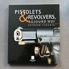 PISTOLETS & REVOLVERS