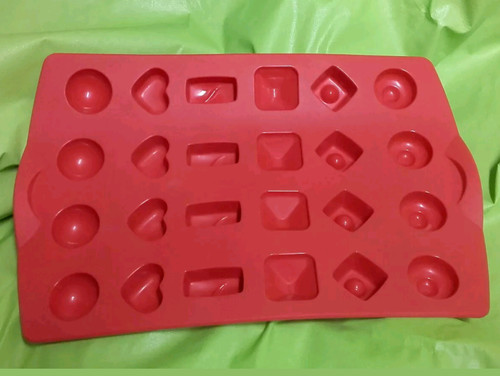 Tupperware moule chocolats - tupperware,
