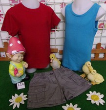 lot 12 vêtements enfant 5 ans garçon,bermuda,tee-shirt,débardeur,short .........