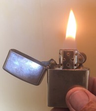 Briquet ancien Tempête Tete De Panthere Livraison gratuite