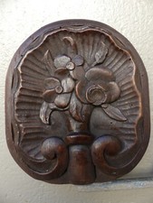 Médaillon de Fronton d'Armoire XIX ème bouquet de Fleurs bois sculpté 17cmX15cm