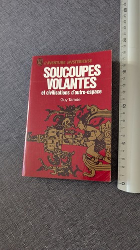 Livre soucoupes volantes - livre, et