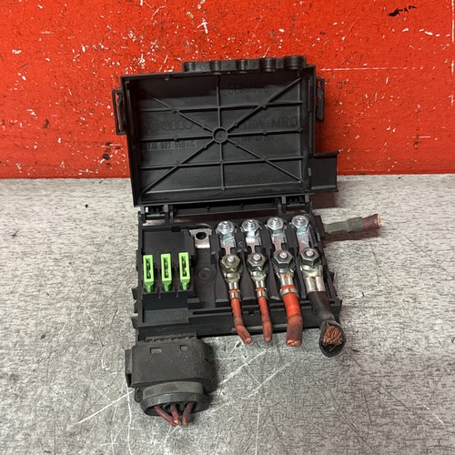 Porte fusible batterie - porte,