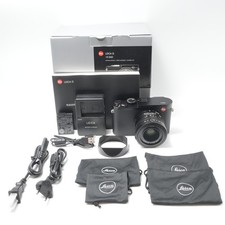 Appareil photo numérique 24,2