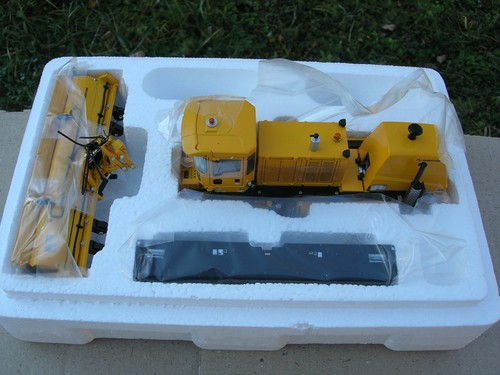 Twh camion chasse neige - 1/50, chasse-neige