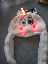 bonnet licorne lumineux