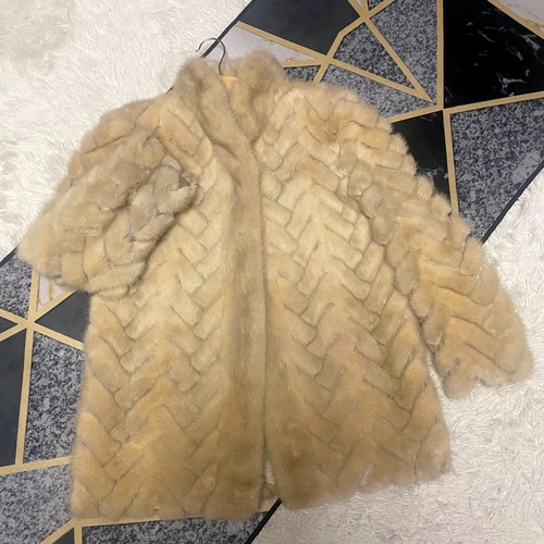 Demi manteau court vison - en,