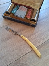 ANCIEN COUPE CHOU LE COQ NECESSAIRE DE RASAGE COFFRET PÂTE À RASOIR AFFUTEUR