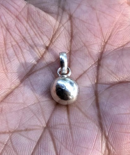 Médaillon pendentif boule - , en