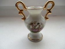  Dinette vitrine porcelaine de Limoges France miniatures poupée peinte à la main