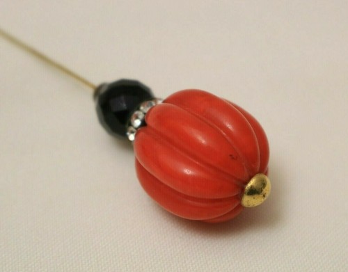 Channel hat pin - hat,