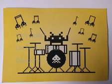 BATTERIE MUSIQUE BATTEUR PIXELS   carte postale 
