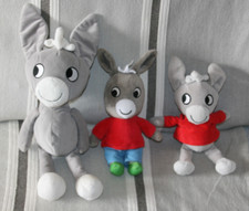 AJENA JEMINI 3 DOUDOU PELUCHE ANE TROTRO DONT 1 MUSICAL 32 ET 23CM ETAT NEUF