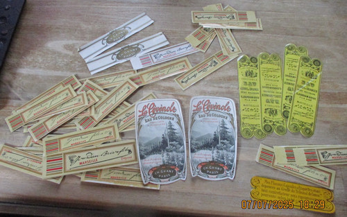 Lot ancienne etiquette eau - ancienne,