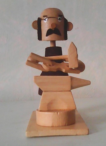 Objet vitrine le forgeron - :,