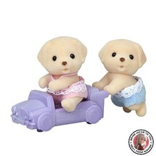 NOUVELLE poupée de la famille