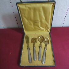 4 couverts a mignardise a