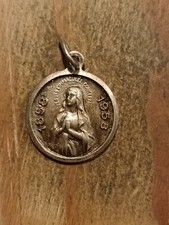 Médaille Religieuse Ancienne
