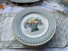 4 assiettes de présentation