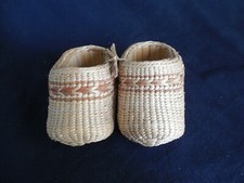 PAIRE DE SABOT ASIATIQUES en