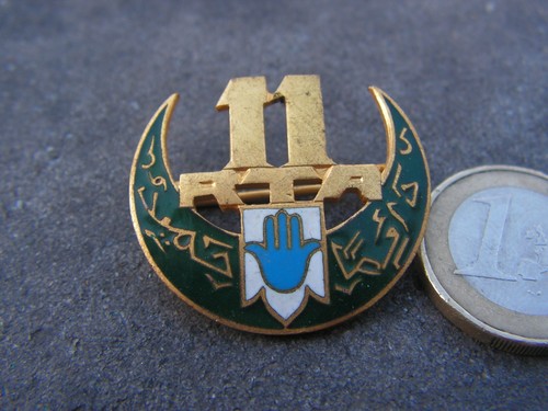 Insigne eme regiment de - insigne,