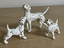 Lot de 3 figurines Chiens en porcelaine Dalmatiens