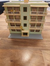 Maquette jouef immeuble HO ref