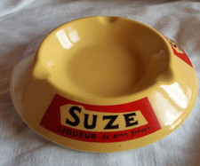 CENDRIER CERAMIQUE  SUZE LIQUEUR  4EME GROUPE ORCHIE MOULIN DES LOUPS 878 28  09