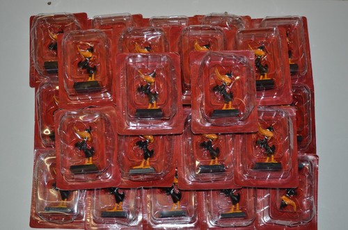 Lot figurines warner - de, 25