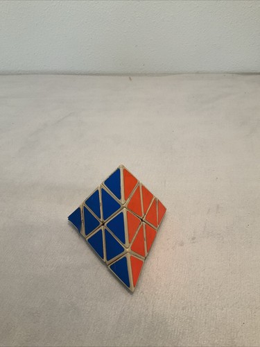Vintage 1981 tomy pyraminx - tomy,
