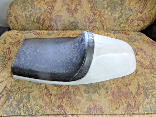 Ducati bevel roundcase 750 - ducati,