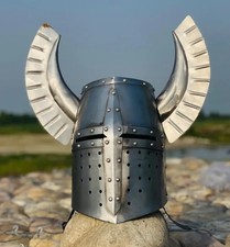 Casque templier médiéval