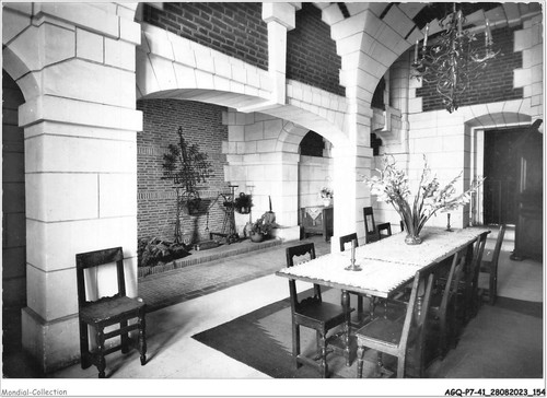 Agqp7 0538 chateau de - -,