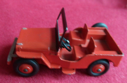 Dinky toys jeep - -,
