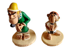 LOT 2 FIGURINES ASTERIX