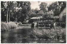 MOLINEUF (41) - Le deversoir