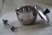 Sucrier et sa pince à sucre -