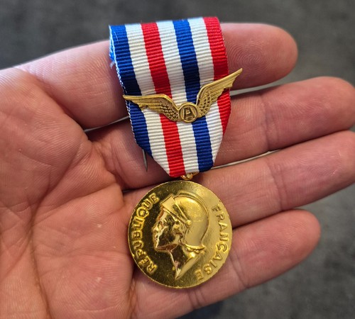 Médaille insigne - ~,