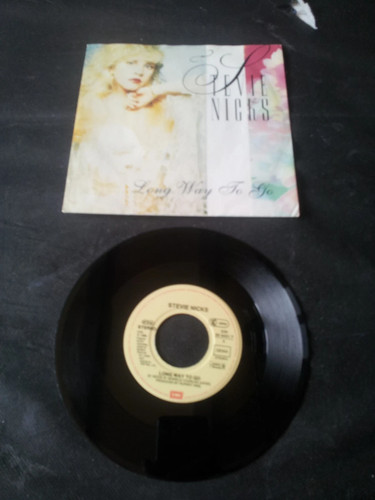 Stevie nicks long - t,