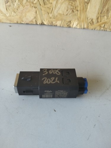 9852057080 prise usb - 9852057080,