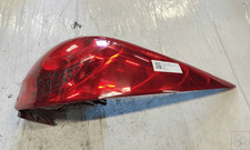 6351CT Feu arrière. Droite