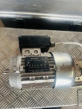 Moteur Motek EM71b-4 pour chaudière OKOFEN K130.
