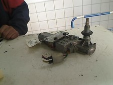 Moteur essuie glace arriere
