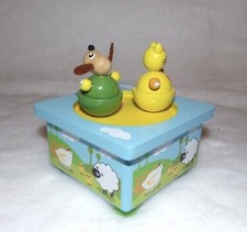 Boite à musique chat et chien