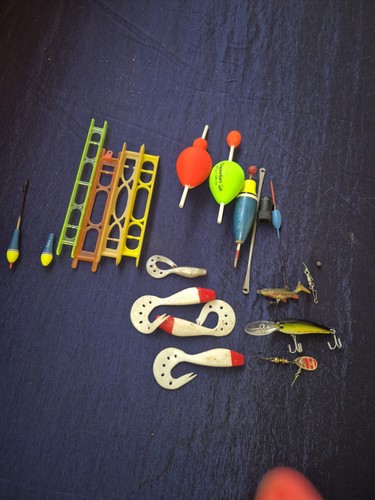 Lot accessoires pêche - accessoires,