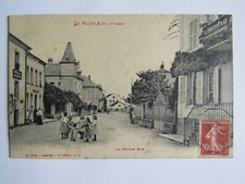 CPA - VAL D'AJOL  VOSGES 88 - La Grande Rue