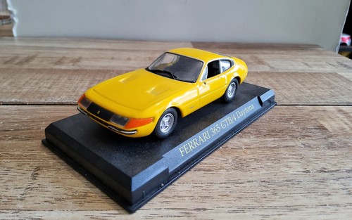Ferrari 365 gtb4 daytona - , ixo