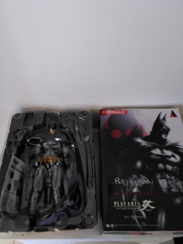 Figurine batman play arts kai - arts,