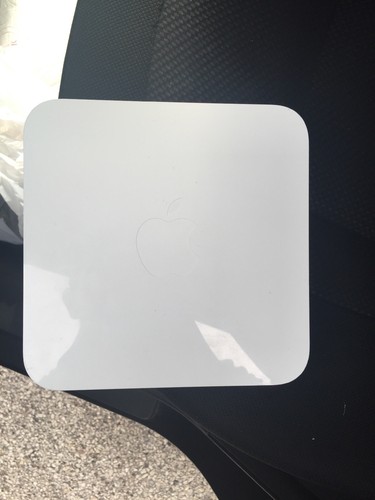 Apple airport extreme base - extreme,